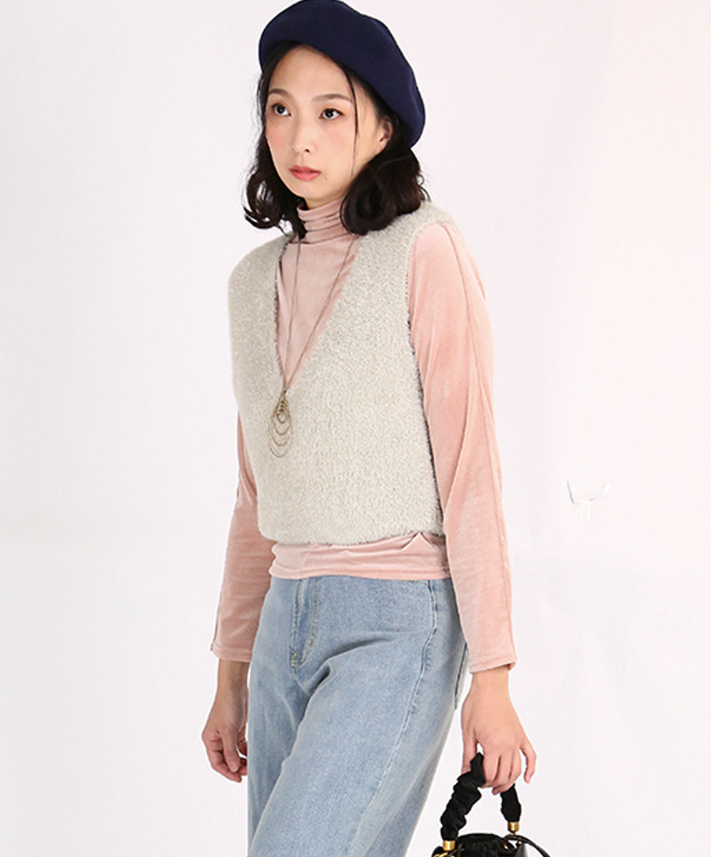 C`EST MOIJEU  亮麗優雅毛毛感V領背心