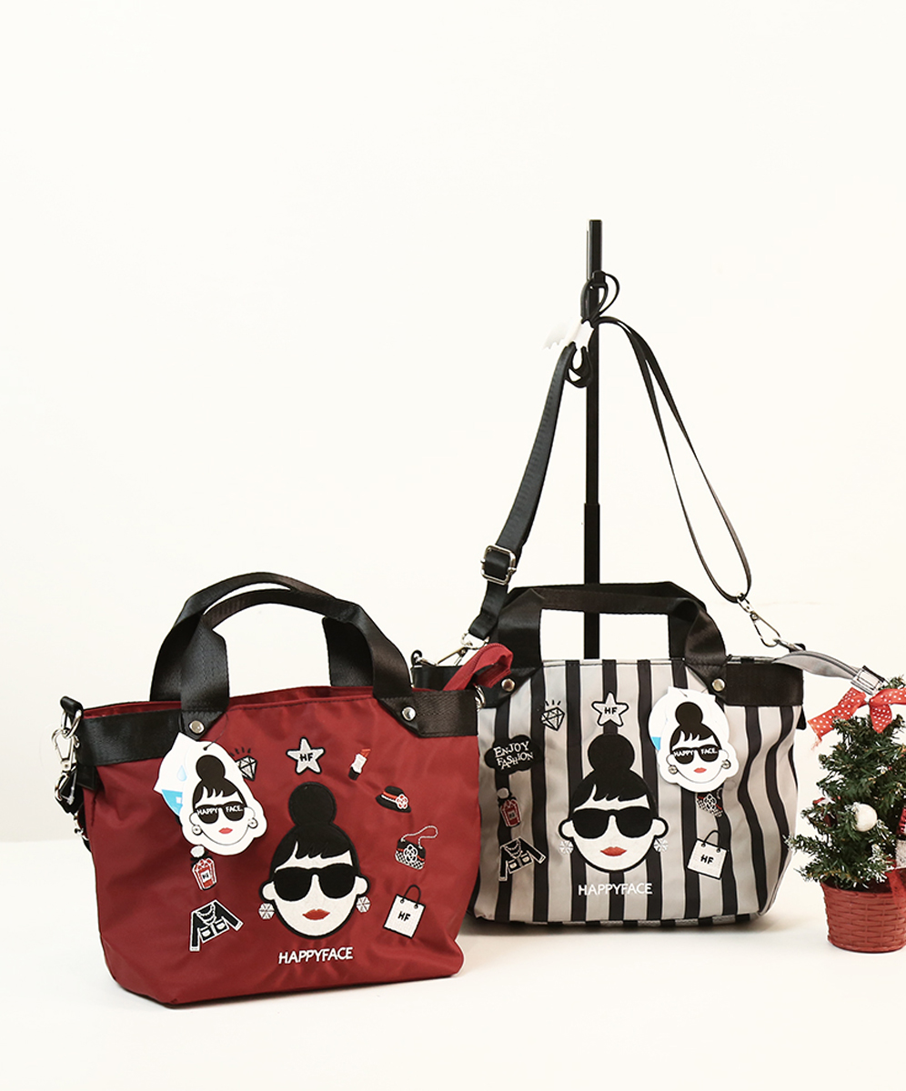 YINHWA HAPPYFACE經典娃娃刺繡圖案手提肩背包