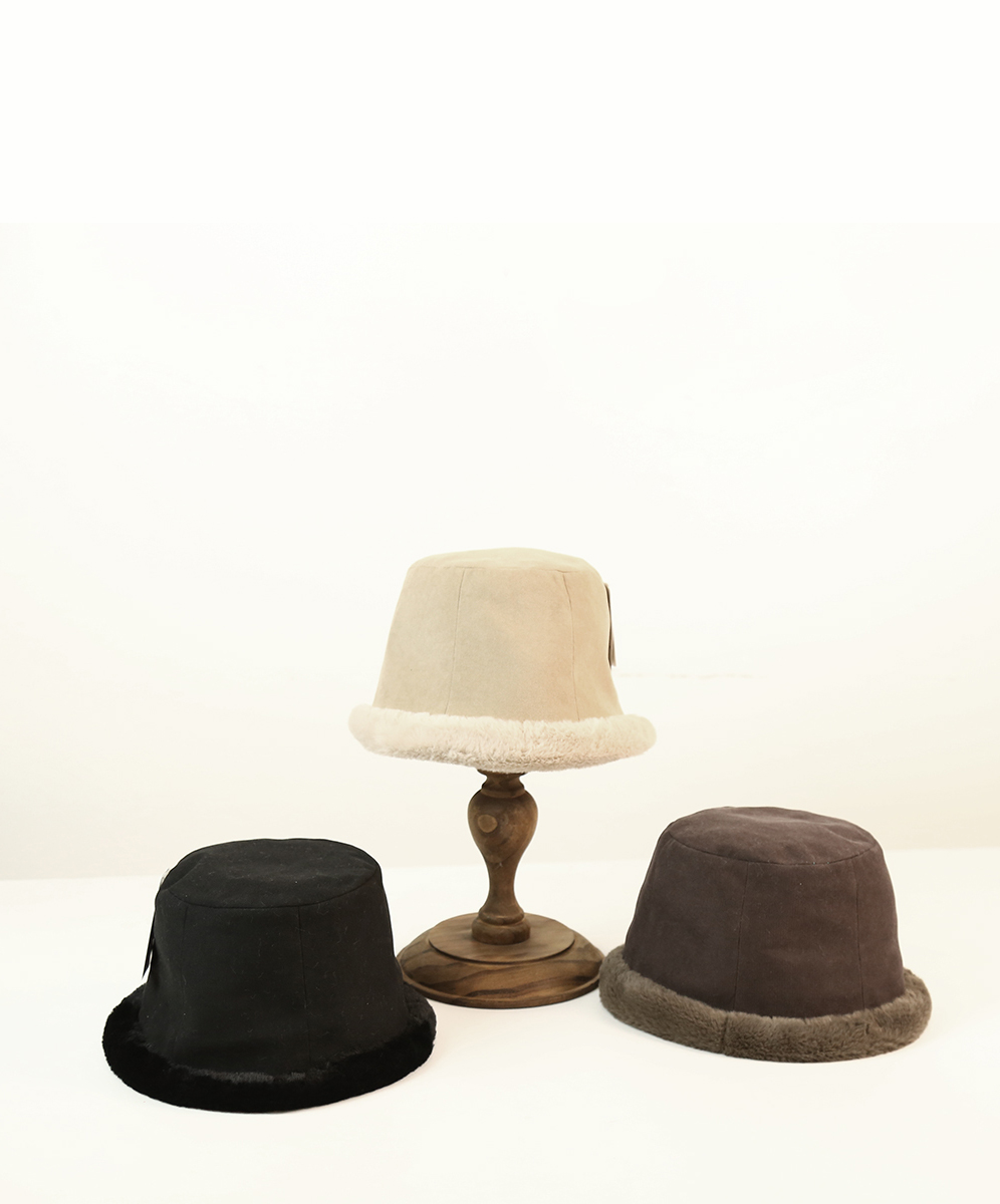 YINHWA 率性簡約立體剪接雙面戴漁夫帽