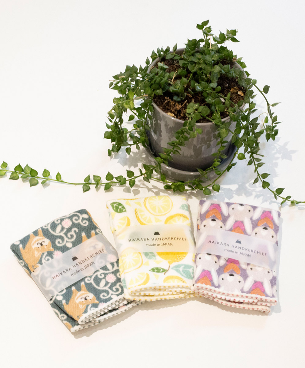 YINHWA  細緻柔軟圖案印花花邊手帕